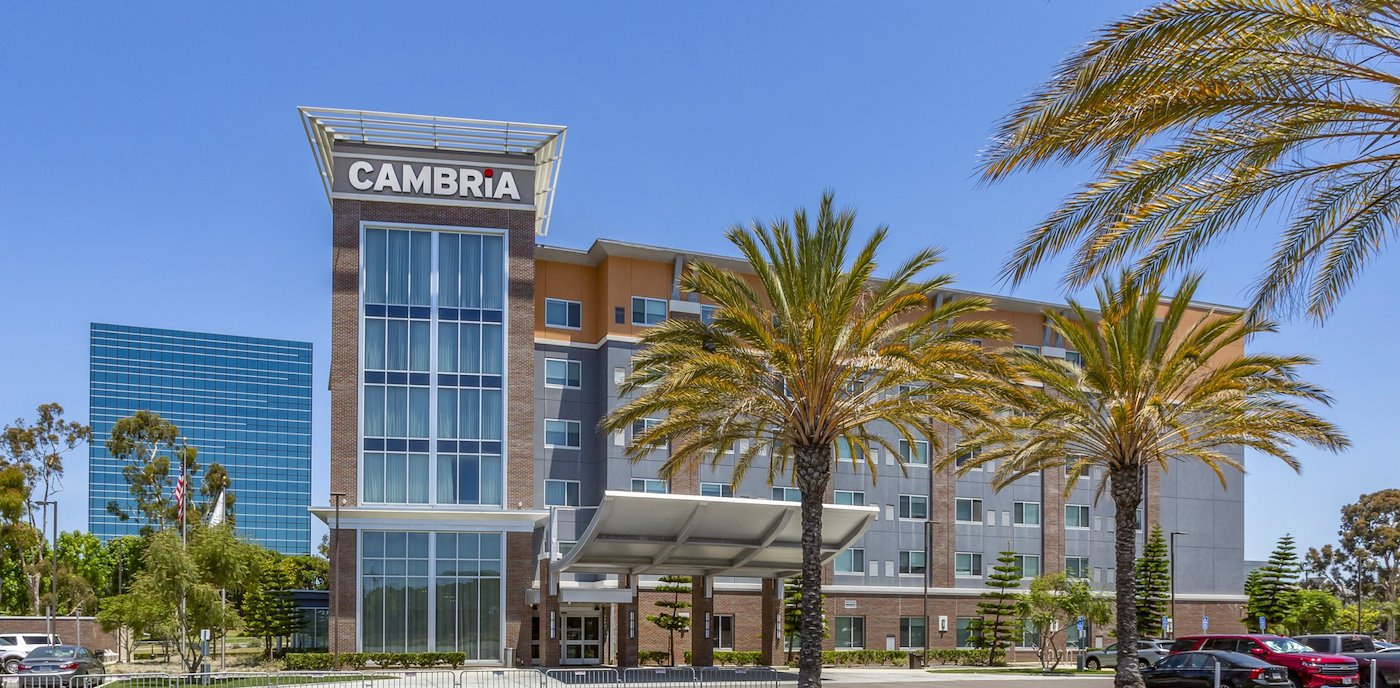 Home | Cambria Hotel LAX 